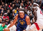 问鼎国际-转会期新奥尔良鹈鹕备战欧冠，篮板制胜细节曝光，管理层满意，更衣室氛围转暖的简单介绍