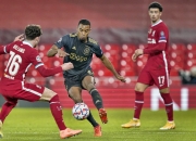 问鼎- 阿贾克斯个人简介 